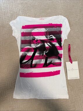 Paris Hilton White Tee vintage NWT